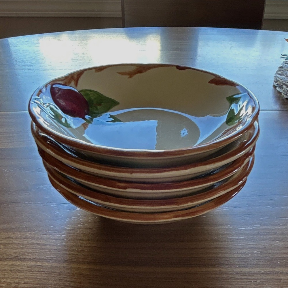 Franciscan Apple Pattern Ceramic Dessert Bowls Set of 5 berry bowls vintage